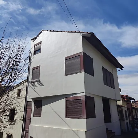 Casa Veli Holiday home